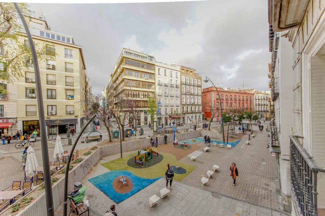 Spacious New Apartment Para 7 En La Plaza De Tirso De Molina Madrid Exterior photo