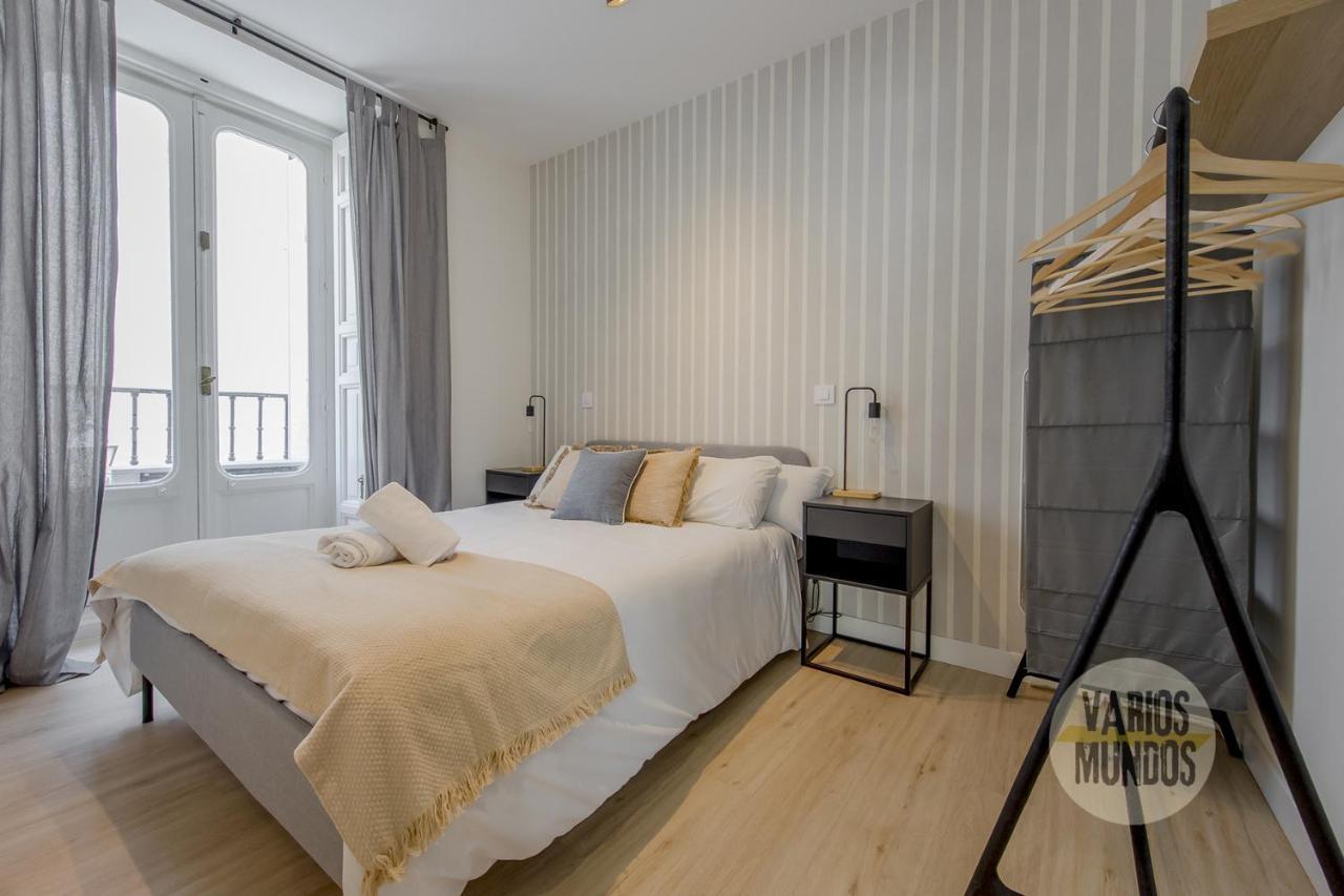Spacious New Apartment Para 7 En La Plaza De Tirso De Molina Madrid Exterior photo