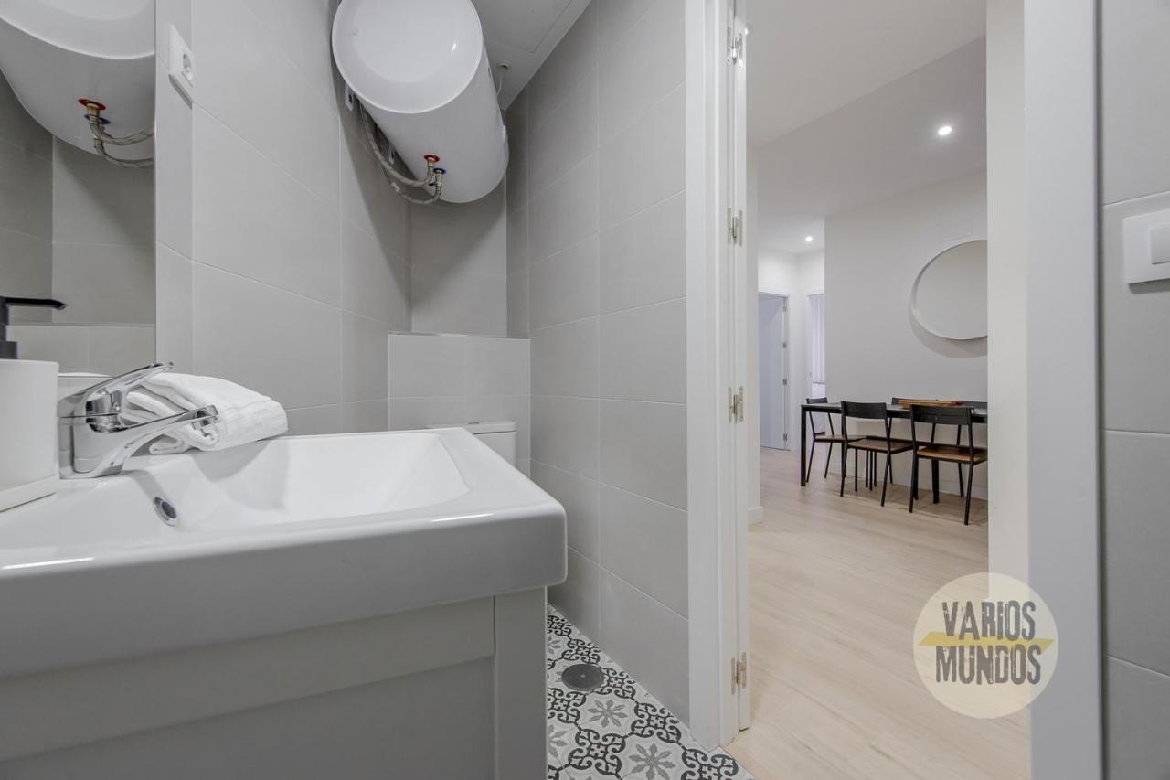 Spacious New Apartment Para 7 En La Plaza De Tirso De Molina Madrid Exterior photo